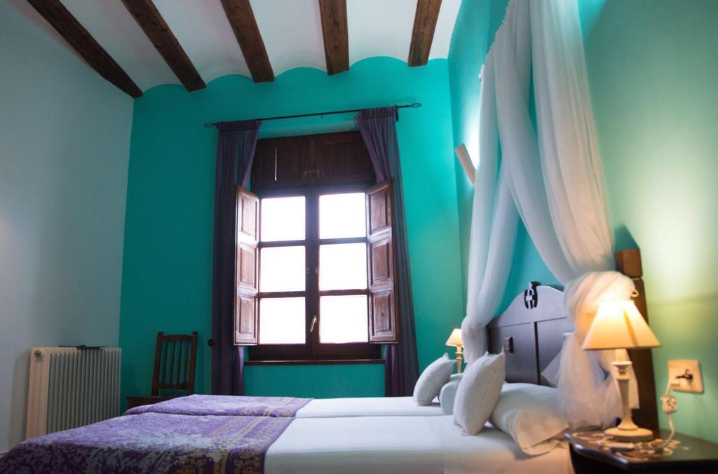 Hospederia Virgen De La Fuente Hotel Peñarroya de Tastavins Esterno foto
