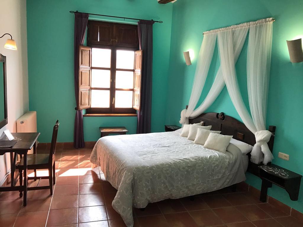 Hospederia Virgen De La Fuente Hotel Peñarroya de Tastavins Esterno foto
